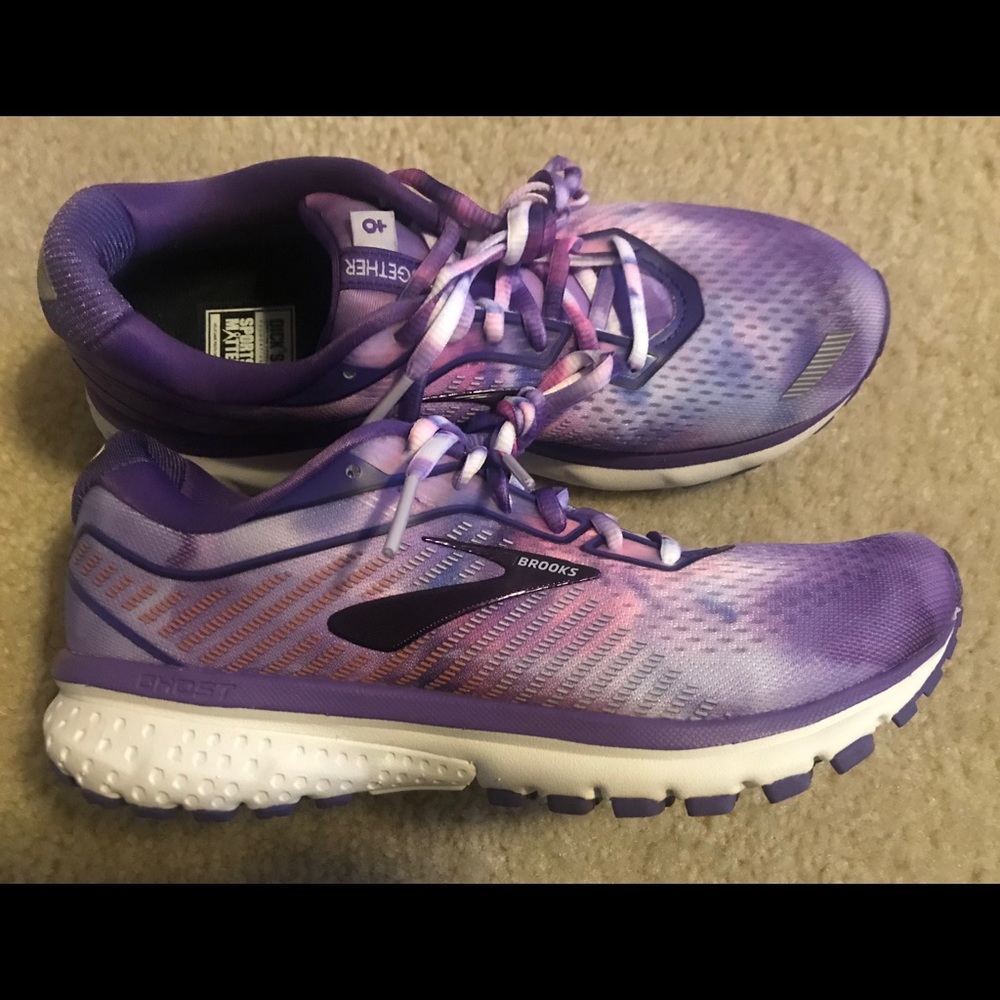 Brooks Ghost 12 Special Addition 7.5 New